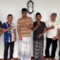 Anggota komisi B DPRD kabupaten Pemalang, Fahmidh Dhuha, SM MM  sarasehan santai dengan jajaran Pimpinan Ranting GP Ansor Desa Danasari di serambi rumah Aspirasi Fahmidh Dhuha pada Minggu (4/1/26) .