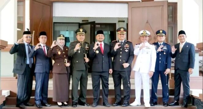 
					Wakil Ketua DPRD Pemalang Hadiri Upacara Hari Lahir Pancasila 2026 di Pendopo Kabupaten Pemalang
