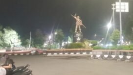 Patung Pejuang Bambu Runcing KORPRI Kabupaten Pemalang Tetap Kokoh, Simbol Keberanian yang Tak Lekang oleh Waktu