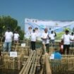 Pemkab Pemalang Tanam 3.000 Mangrove di Pesisir Ulujami, Bupati: Wujud Nyata Peduli Lingkungan