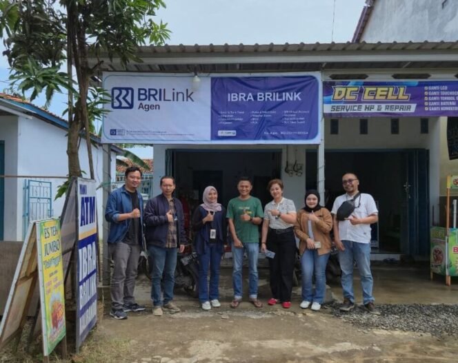 
					Sambangi Agen BRILink Terbaik di Pemalang, Aldela Savarela Nor Berikan Apresiasi atas Kinerja Agen