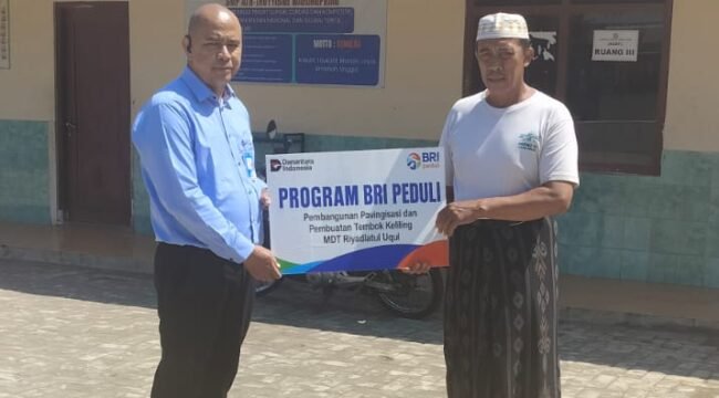 Rahman Hakim selaku Supervisor Penunjang Operasional (SPO) BRI Branch Office Pemalang kepada Kepala MDA Rodliyatul Uqul, Sokhekhudin, pada Senin (29/6/2026).