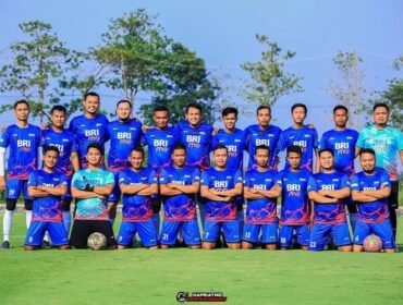 Jaga Kebugaran dan Kekompakan, Karyawan BRI Pemalang Main Sepak Bola Bersama di Sragi